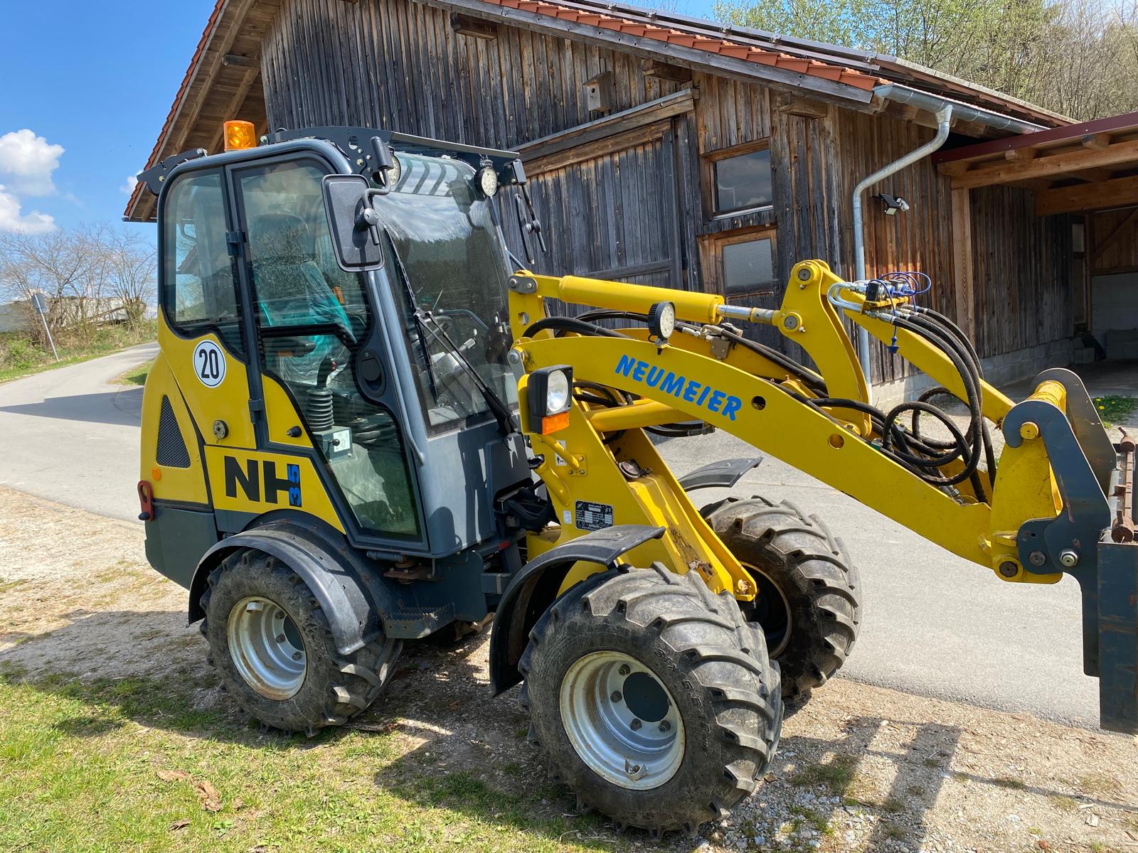 Hoflader NH35 gebraucht - 35P S