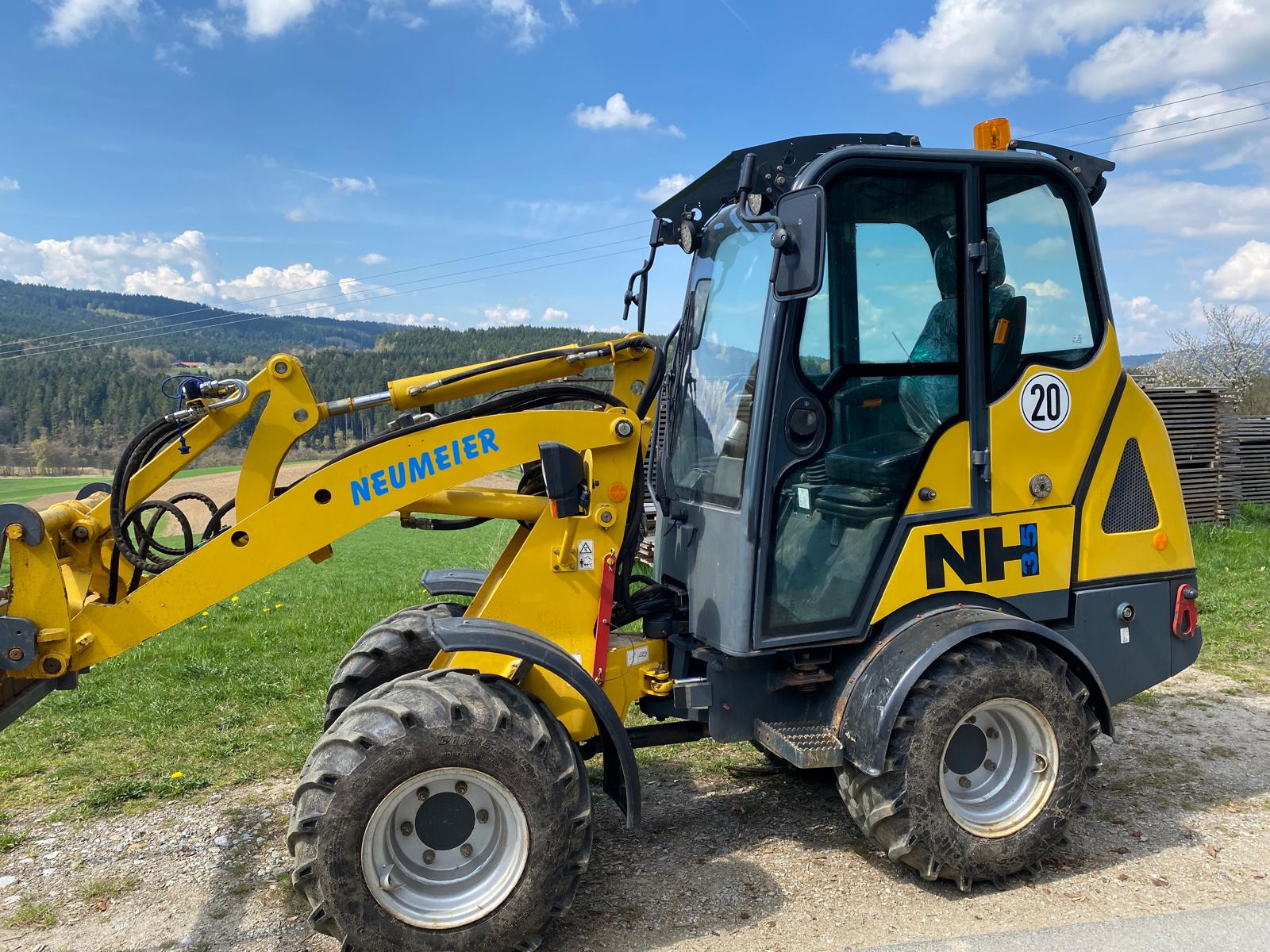 NH35 Neumeier Hoflader gebraucht, 35PS